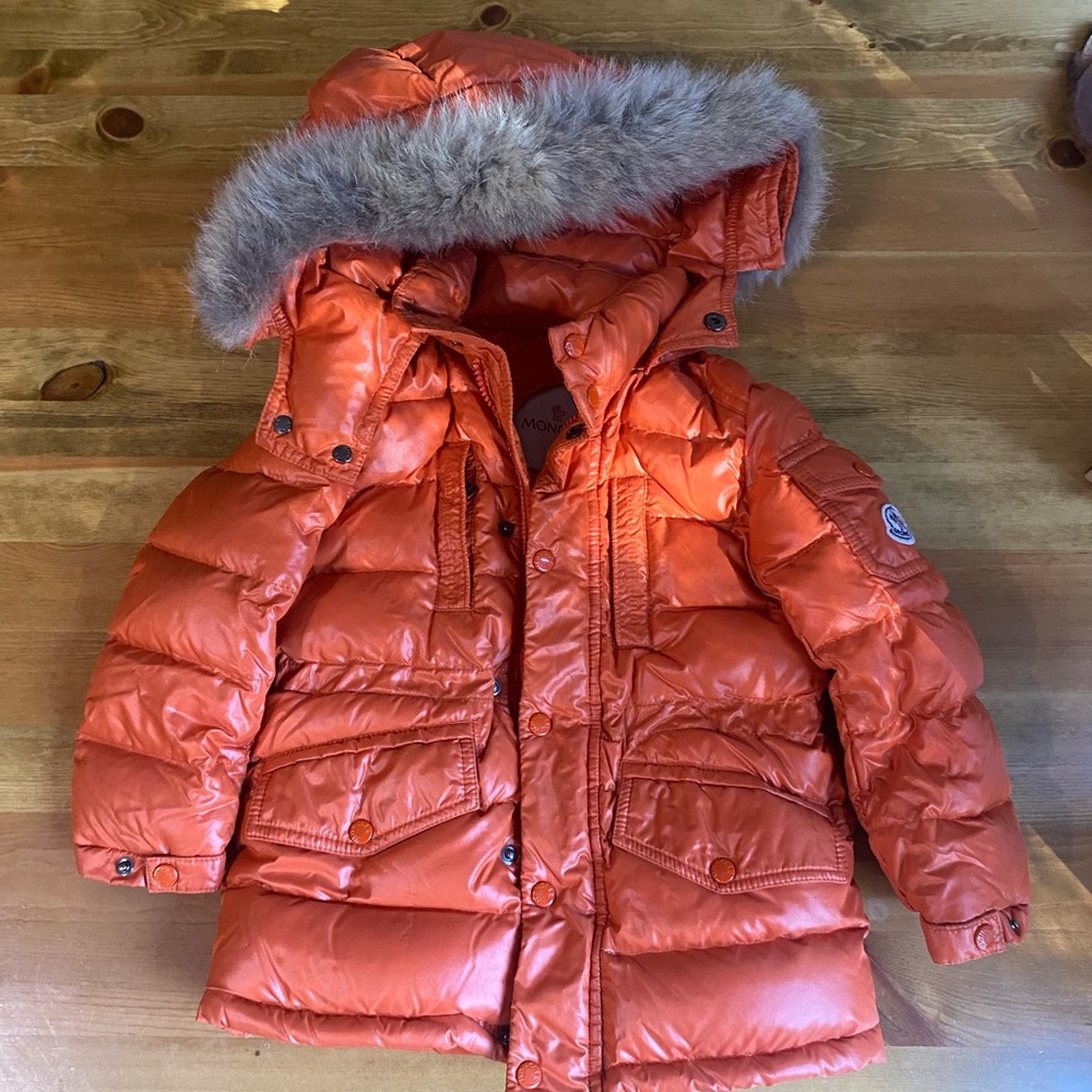 Moncler Puffer Coat with coyote Fur Trim